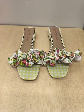 Betsey Johnson Multicolor Alivia Floral Ruffle Slip-On Sandals Size 11